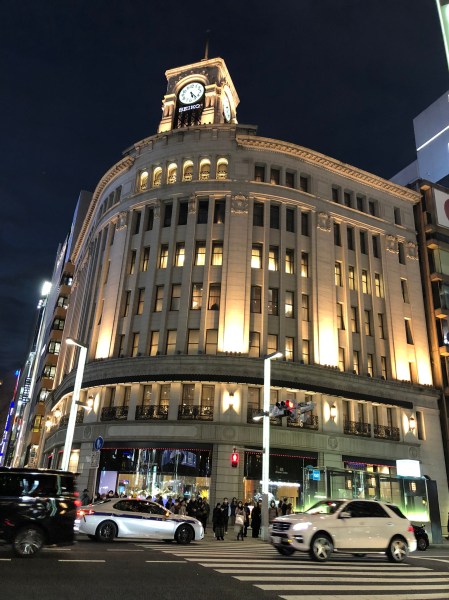 タクシーで帰宅の途に