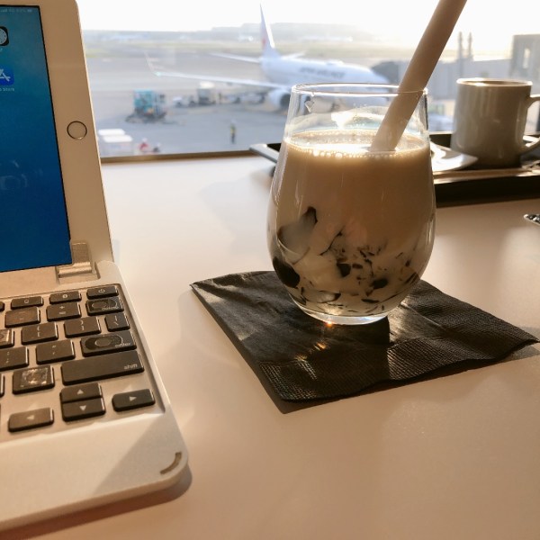 飛行場のラウンジ